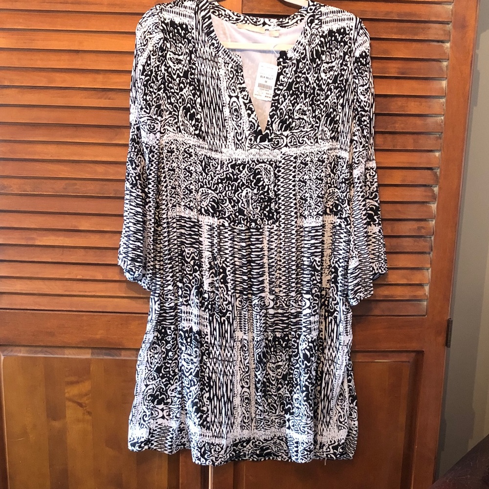 Black and white dress